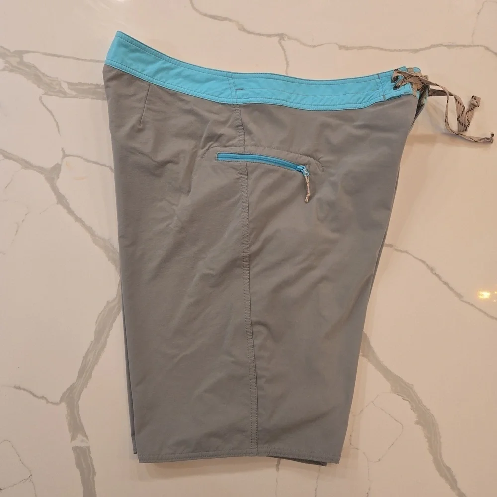 Patagonia Mens Outdoor Activewear Swim Trunks Blue Gray Size 35